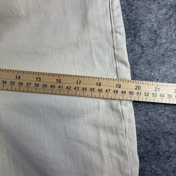 Lauren Ralph Lauren Cream Size 10 Jeans Never Worn - Picture 10 of 16